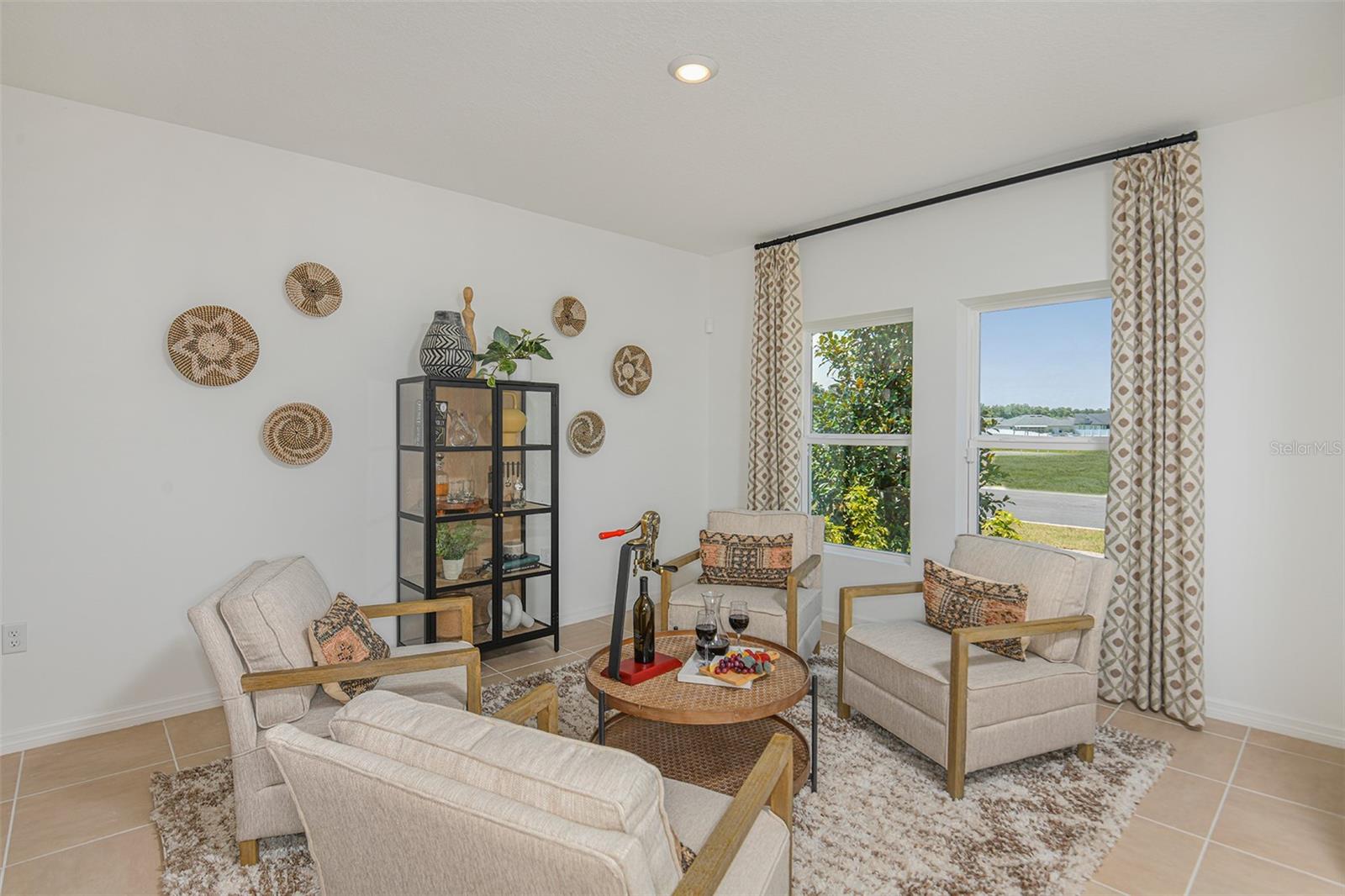 13548 TROPICAL BREEZE WAY