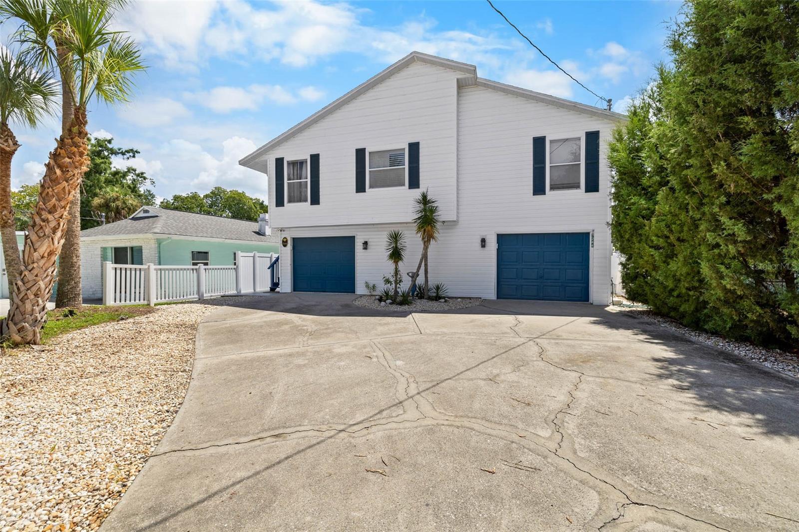 WEEKI WACHEE GARDENS - Residential