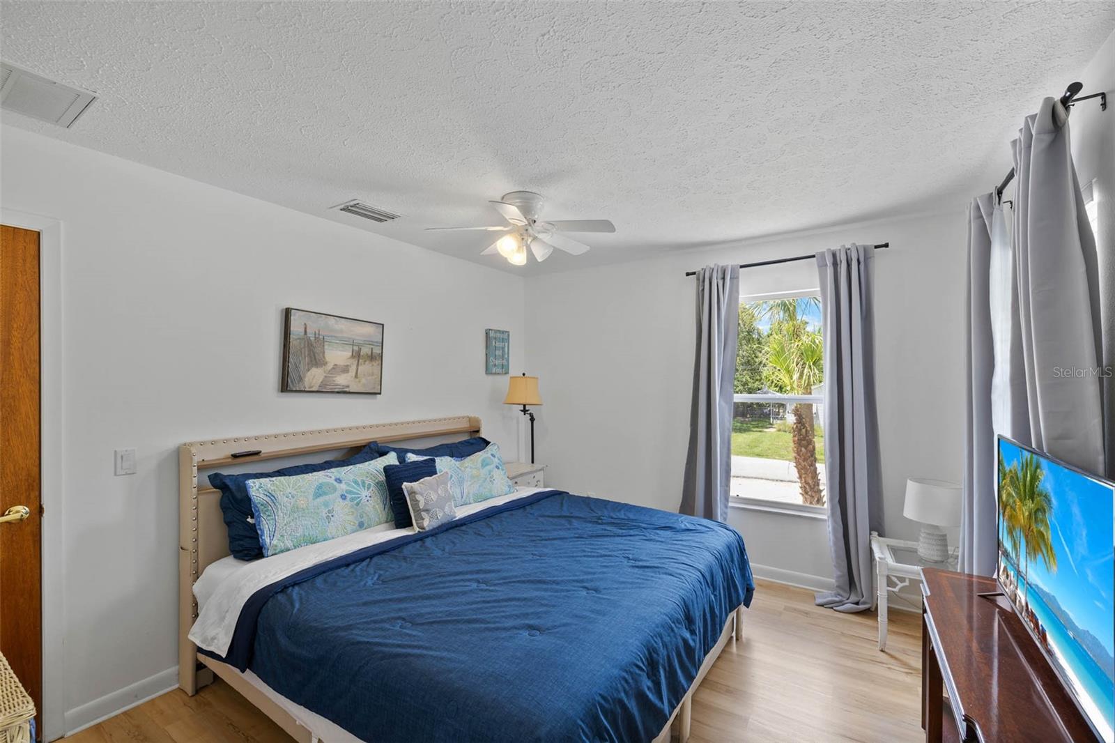 WEEKI WACHEE GARDENS - Residential
