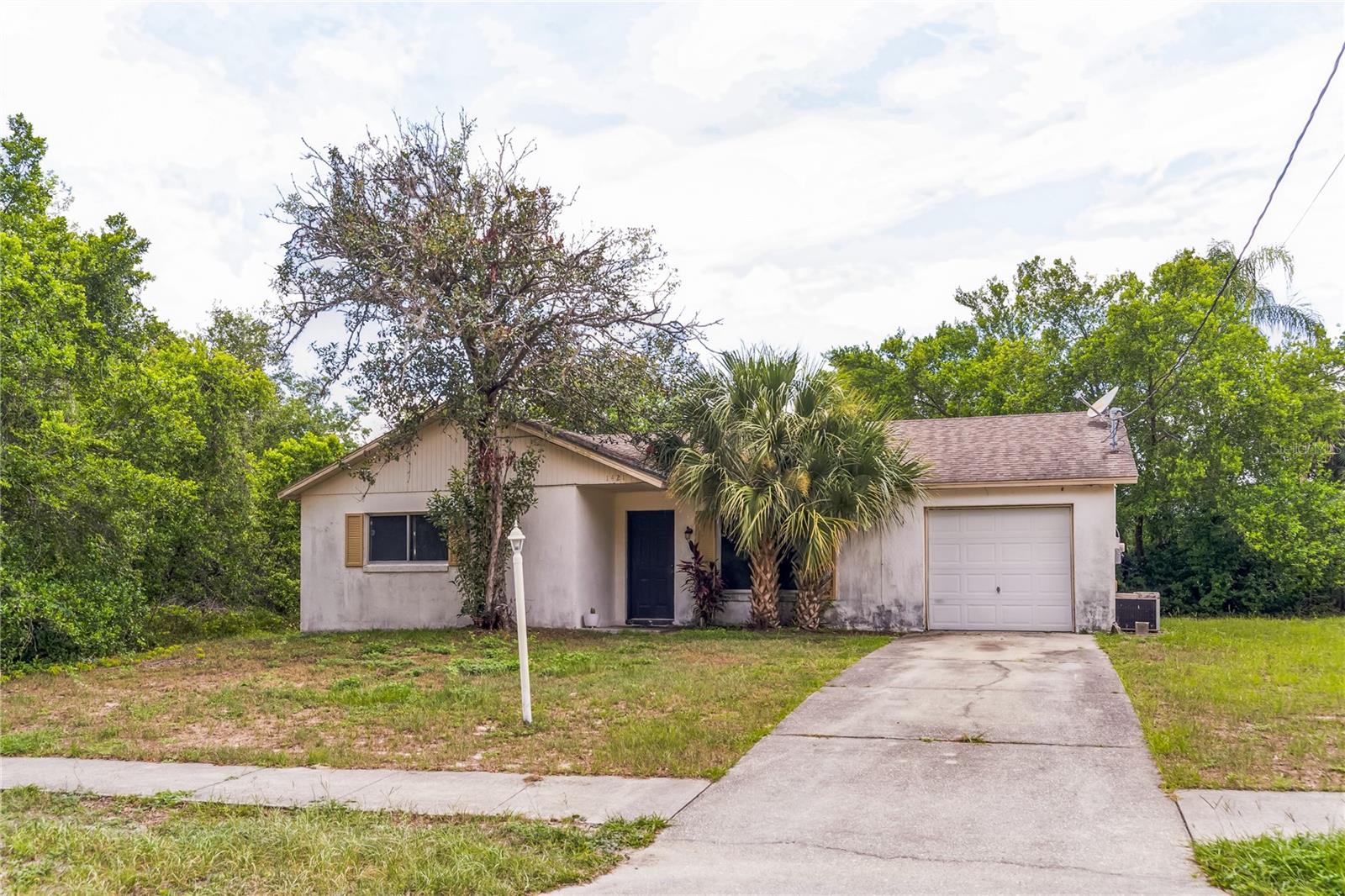 Charming 2-bedroom, 1-bath home on a quiet street in Deltona, West Volusia county. Features include an open living area, updated flooring, a bright kitchen, and a spacious backyard with plenty of room to entertain. Ideal location near I-4, close to parks, schools, and major roadways with easy access to Daytona and Orlando—perfect for a starter home or investment property.