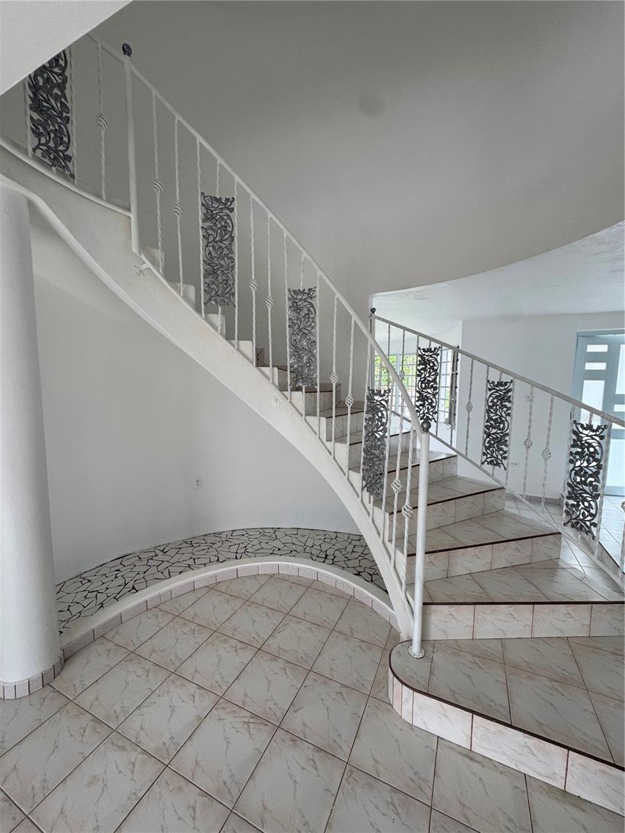 HACIENDA LAS GARZAS - Residential