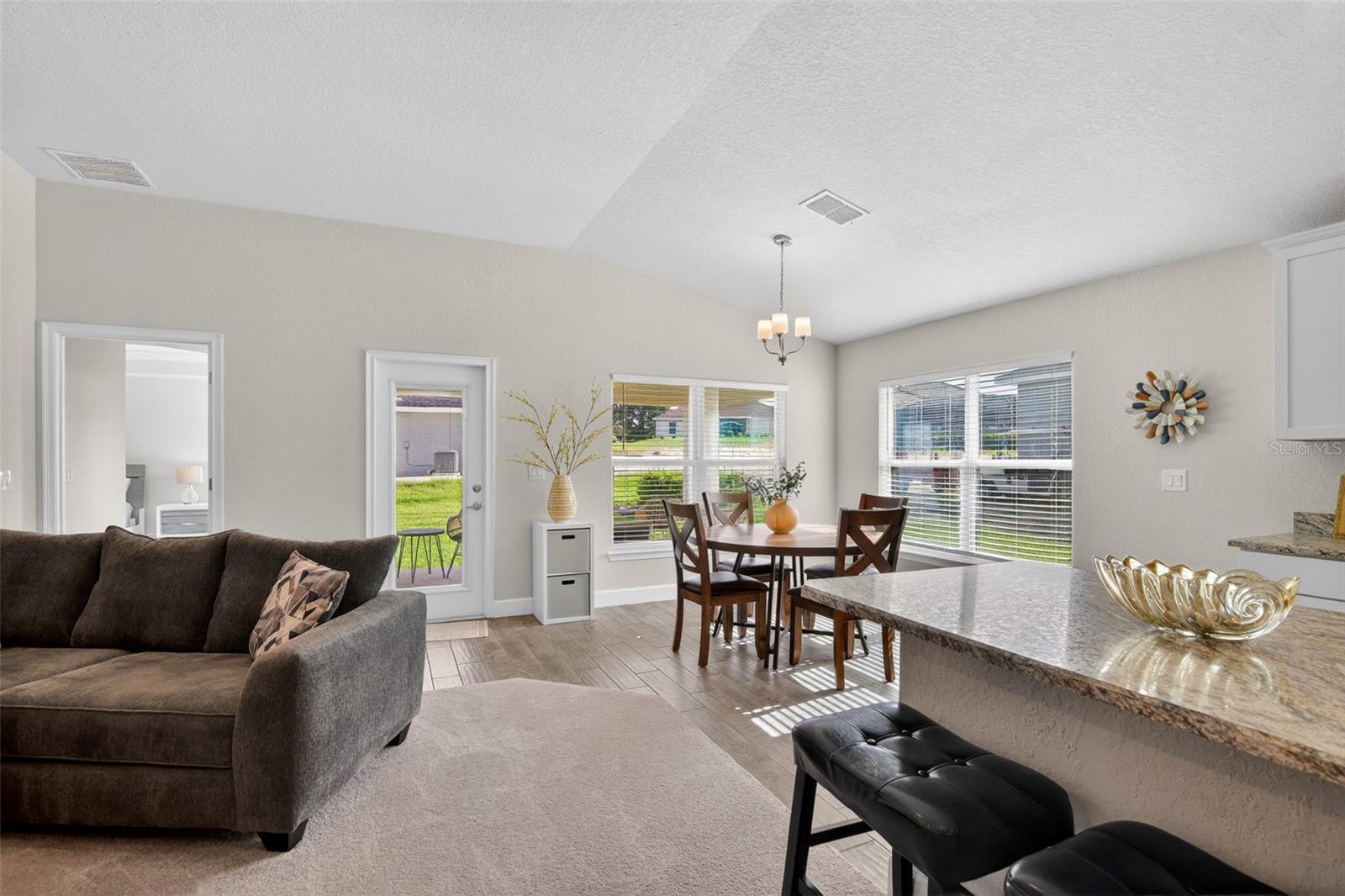 JULIETTE FALLS - Residential