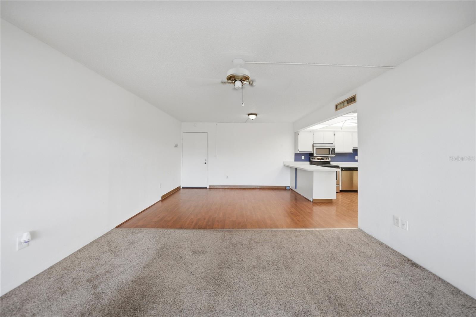 REGENCY HOUSE - Residential