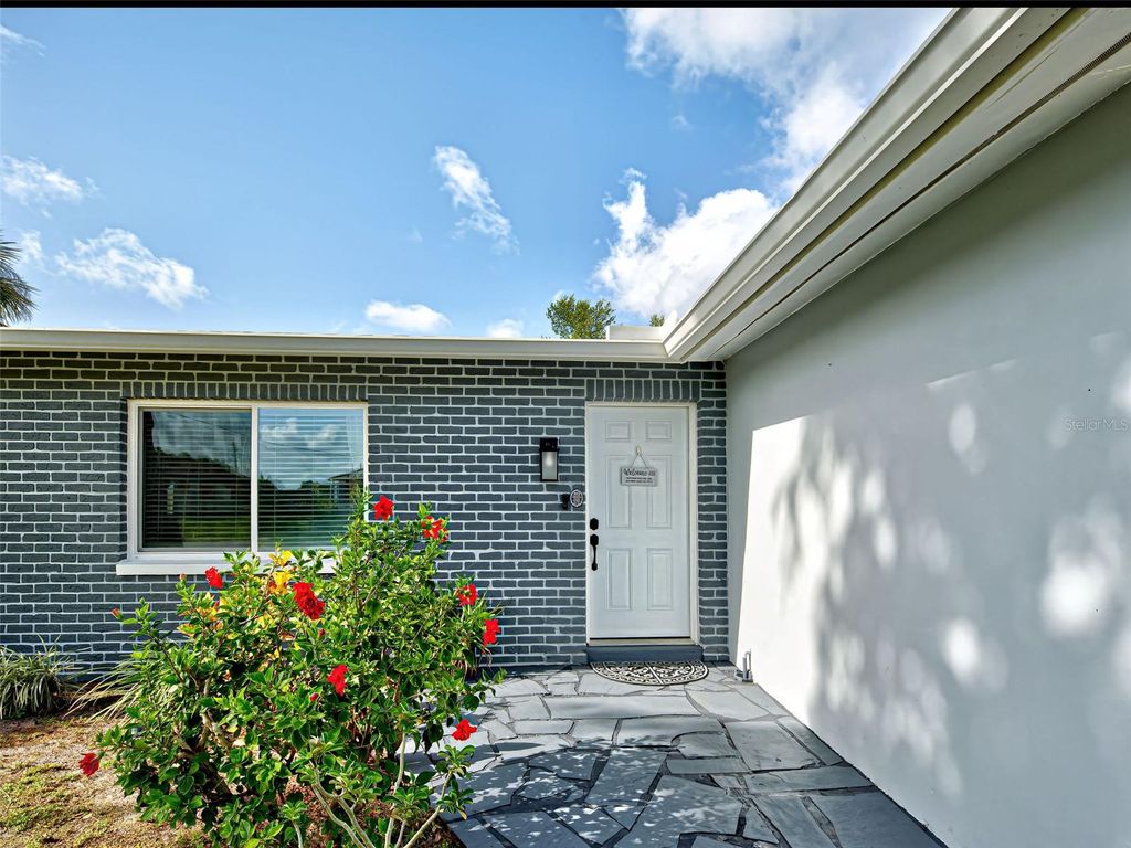 Photo of 21519 Fairway Ave, Port Charlotte, FL 33952 (MLS # D6142677)