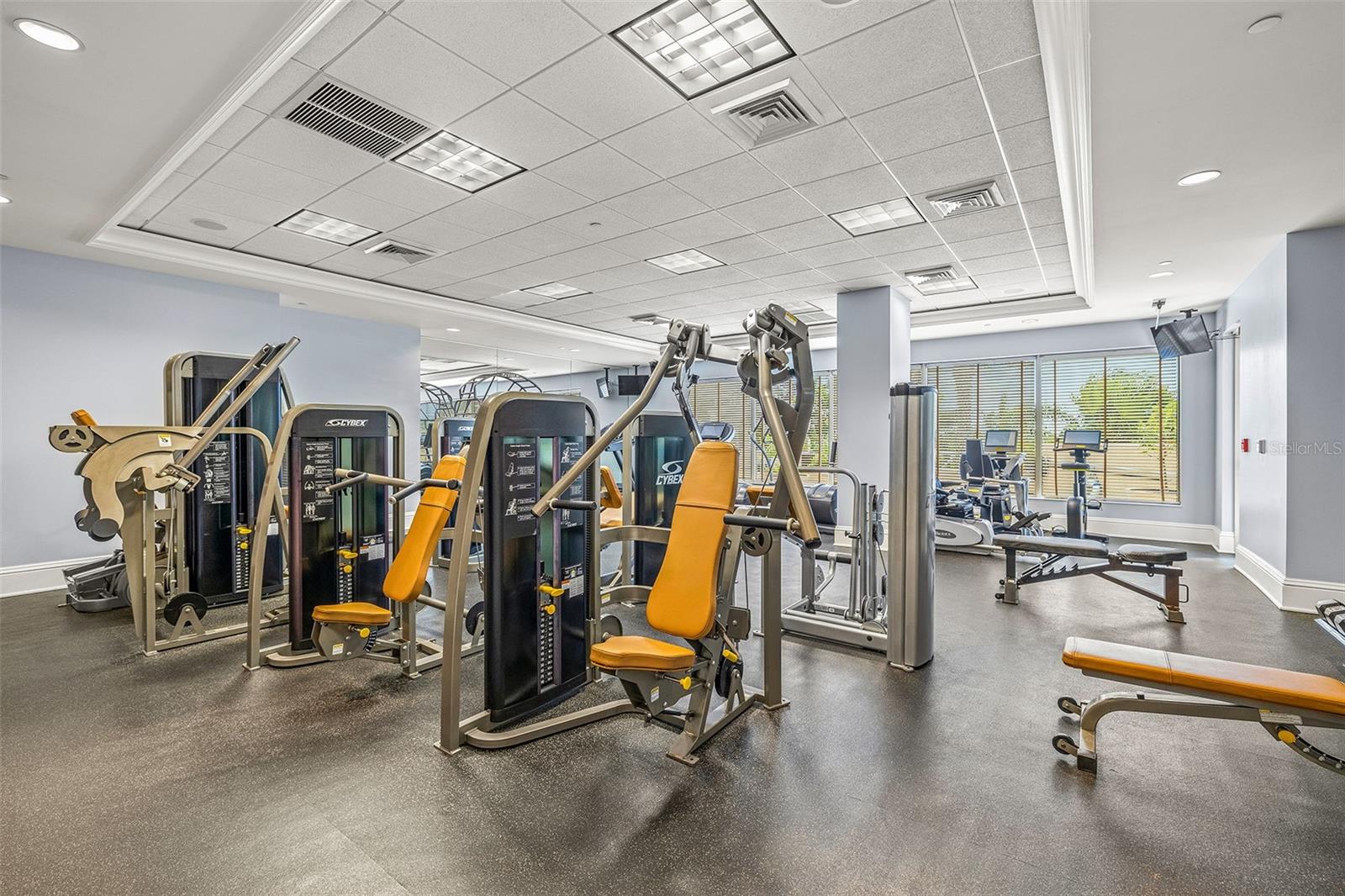 THE BEACH RESIDENCES - Residential