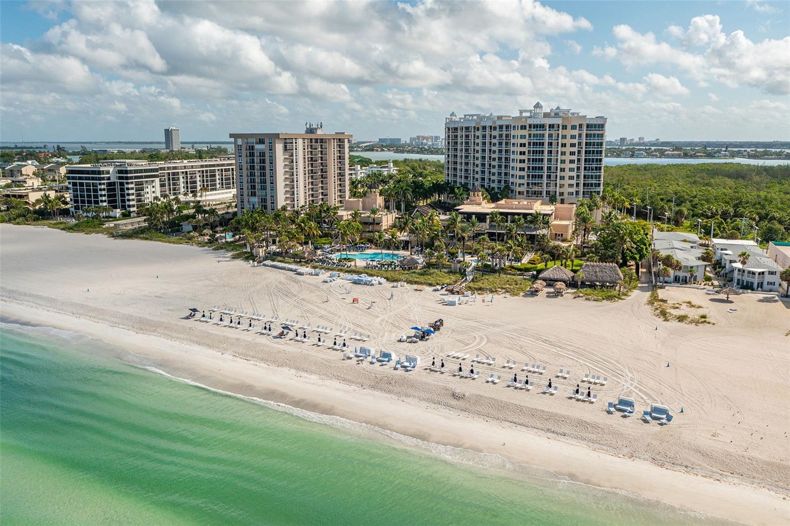 THE BEACH RESIDENCES - Residential