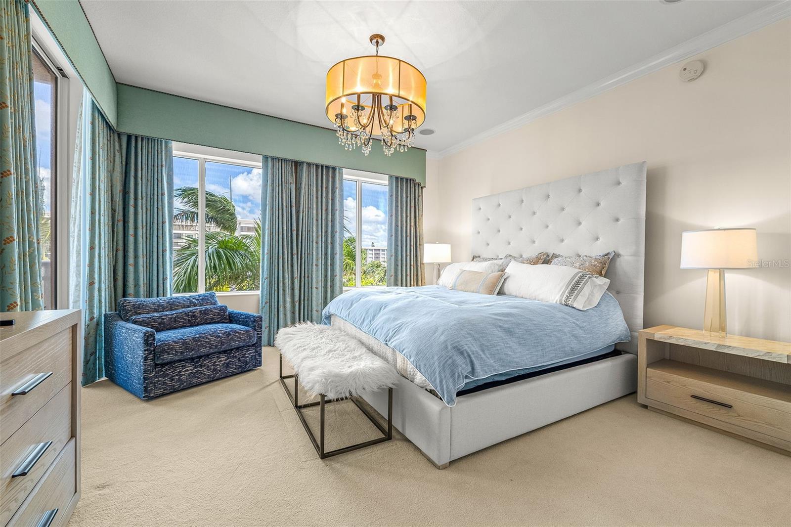 THE BEACH RESIDENCES - Residential