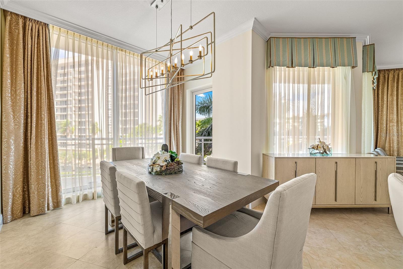 THE BEACH RESIDENCES - Residential