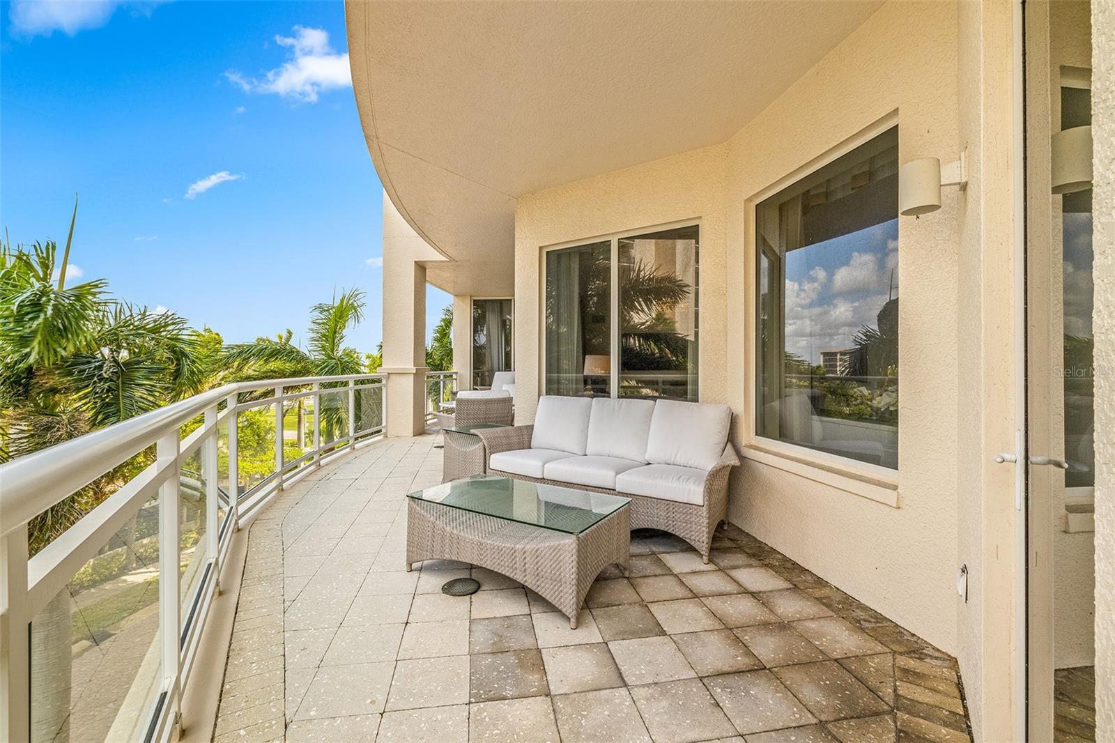 THE BEACH RESIDENCES - Residential