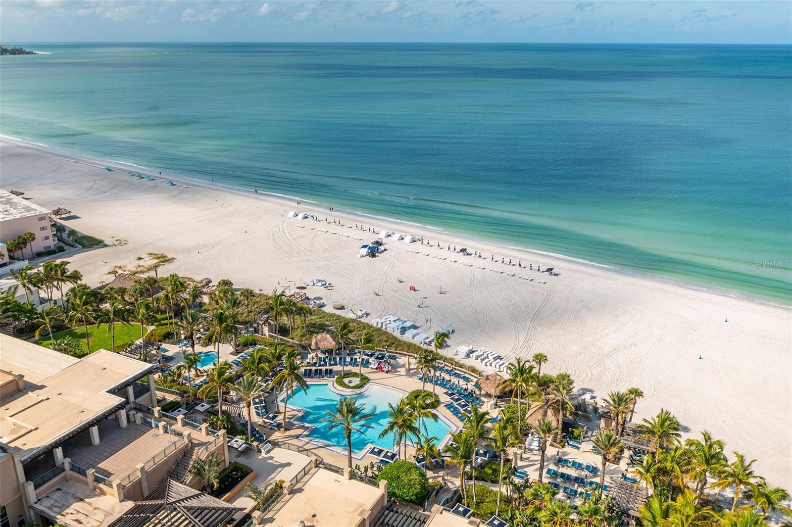 THE BEACH RESIDENCES - Residential