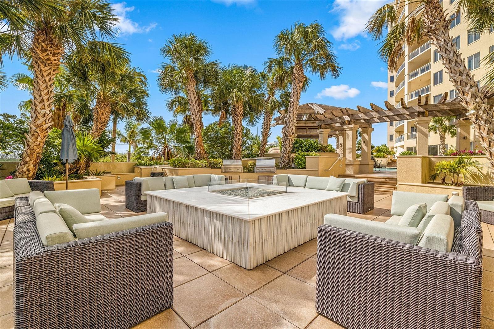 THE BEACH RESIDENCES - Residential