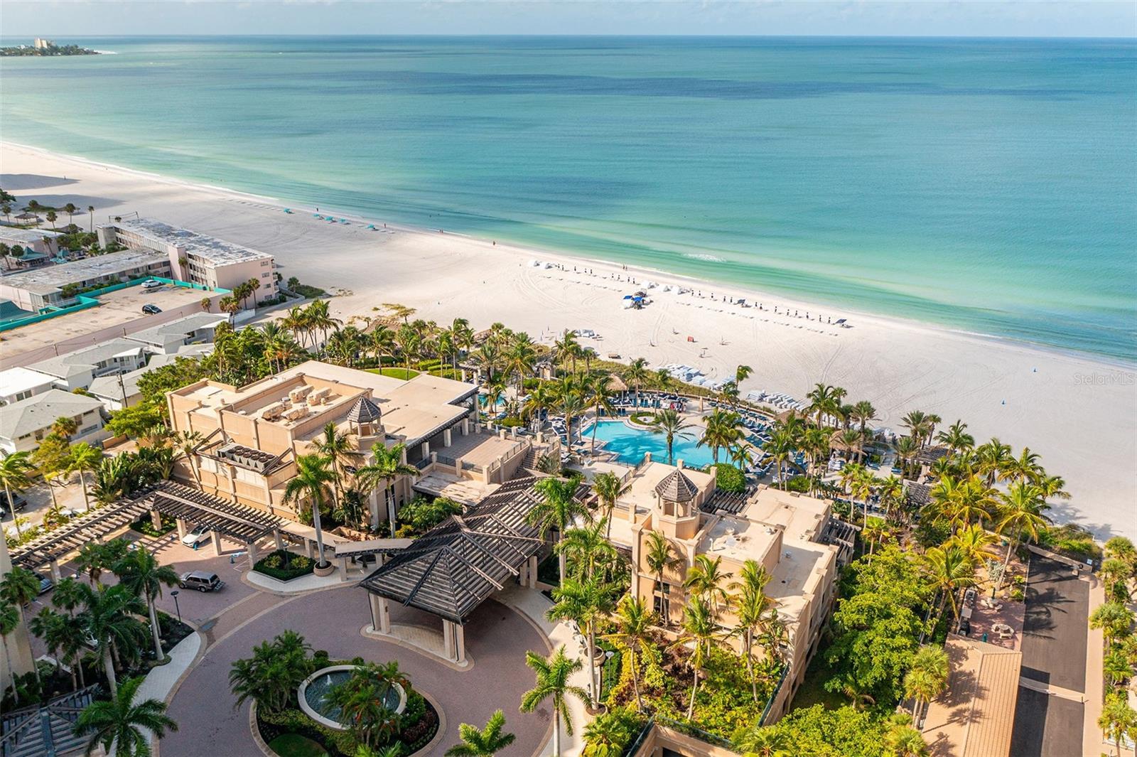 THE BEACH RESIDENCES - Residential