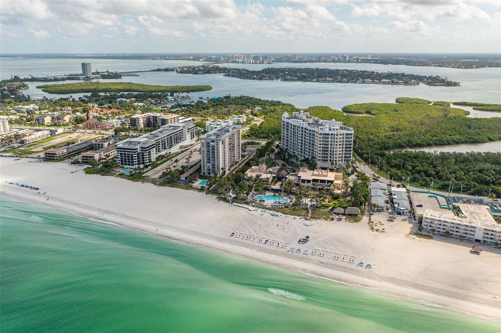 THE BEACH RESIDENCES - Residential