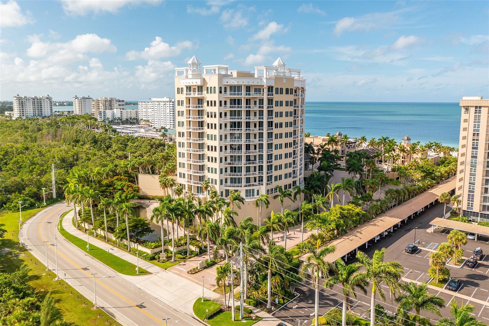 THE BEACH RESIDENCES - Residential