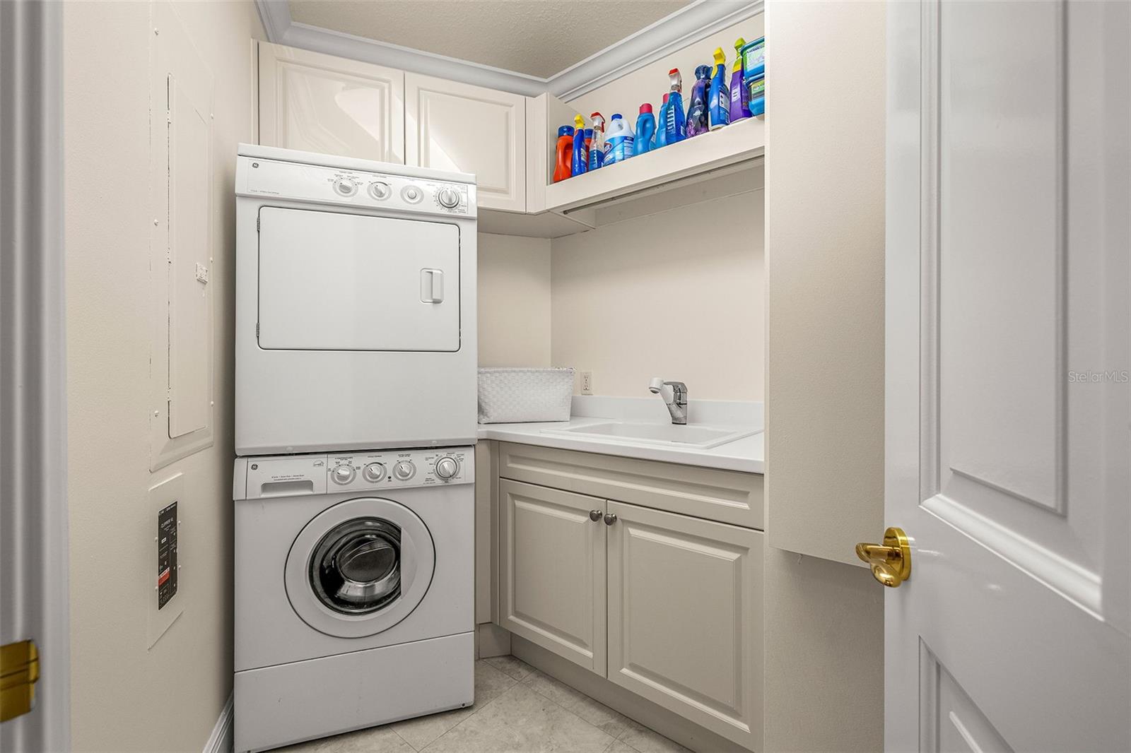 THE BEACH RESIDENCES - Residential