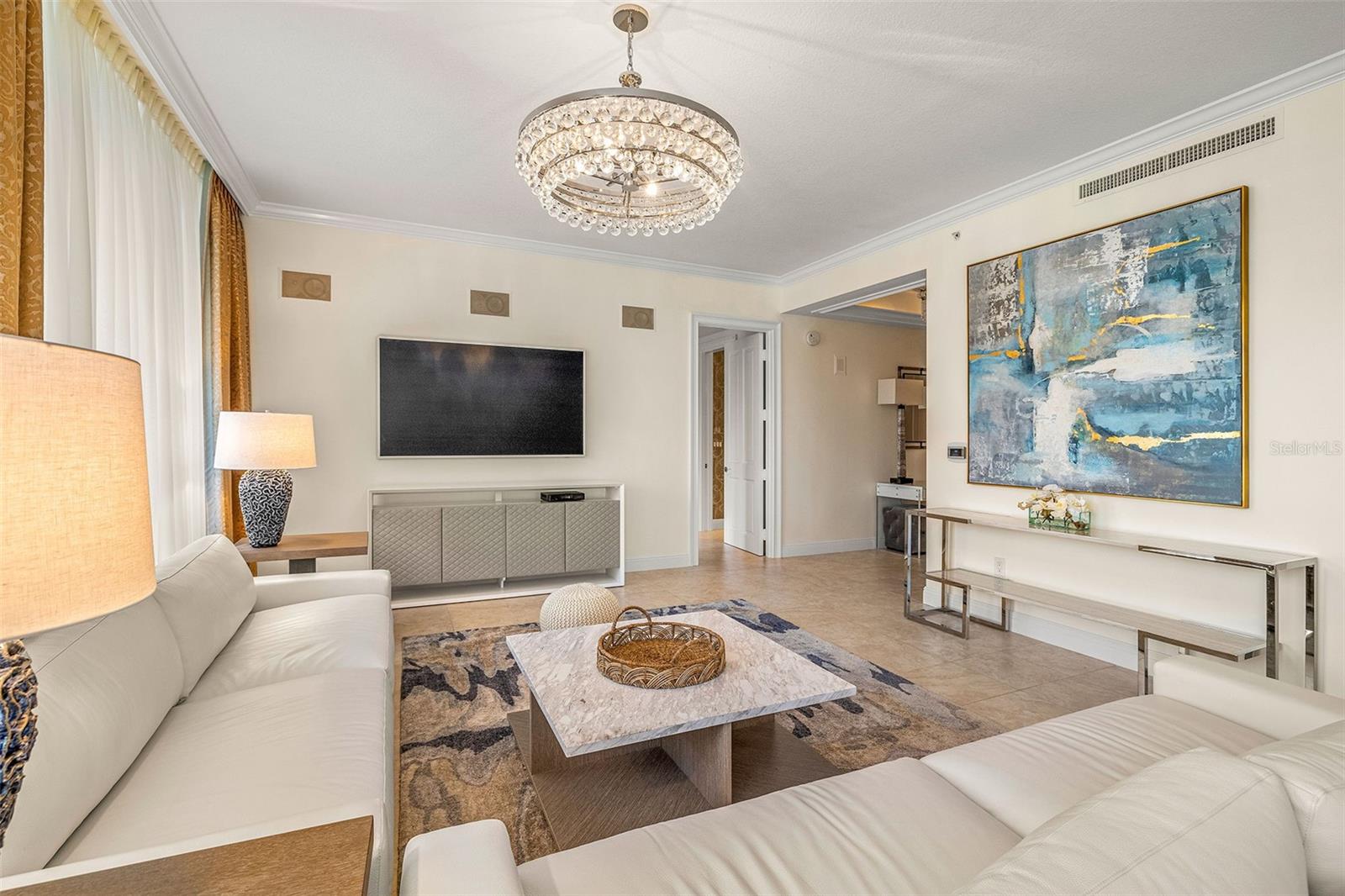 THE BEACH RESIDENCES - Residential