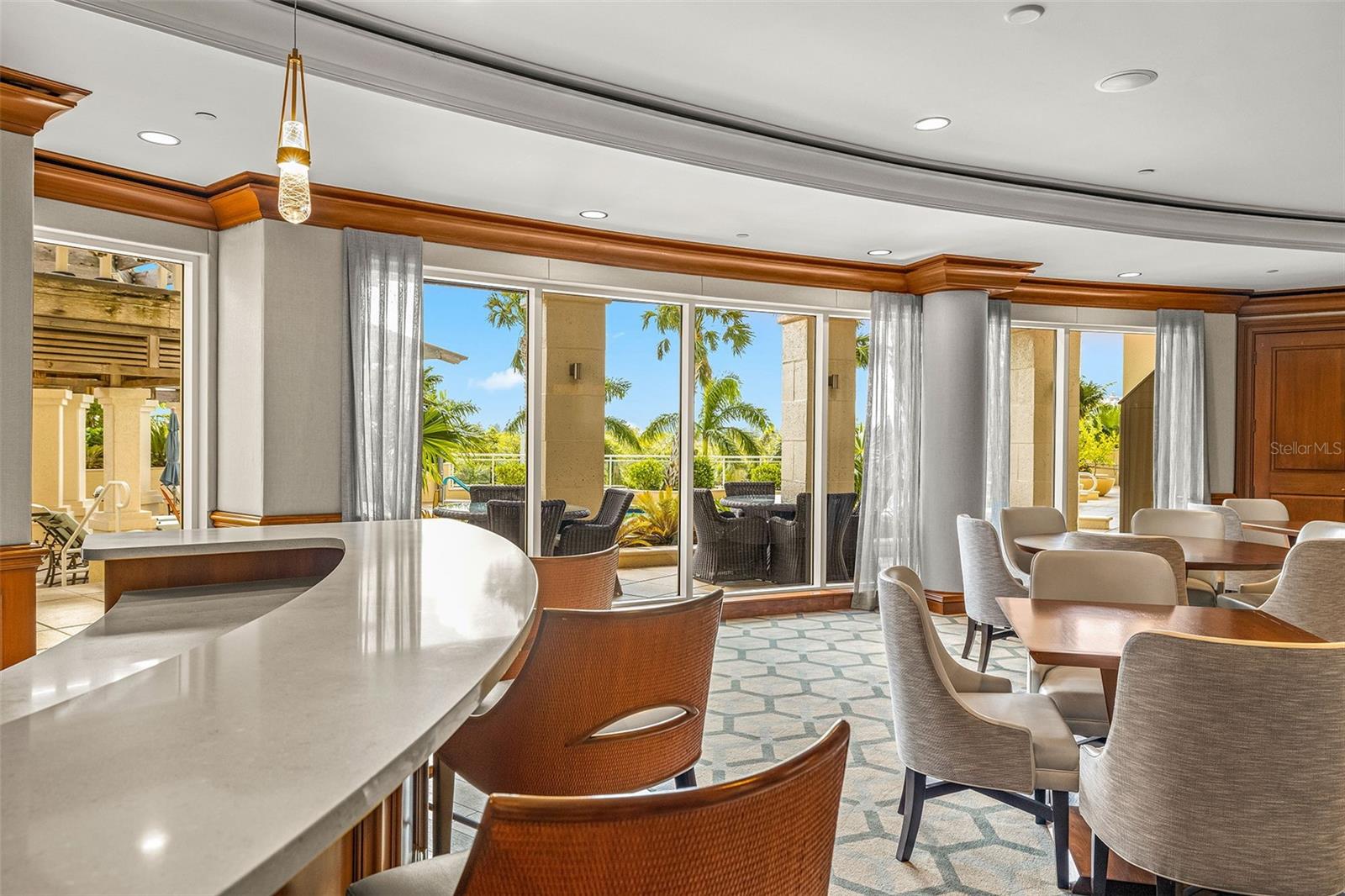 THE BEACH RESIDENCES - Residential