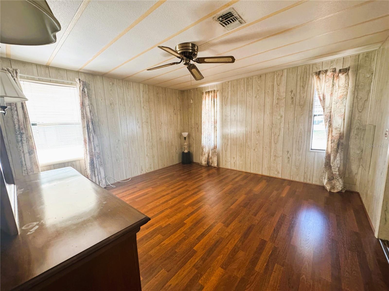 HAWTHORNE AT LEESBURG A COOP - Residential