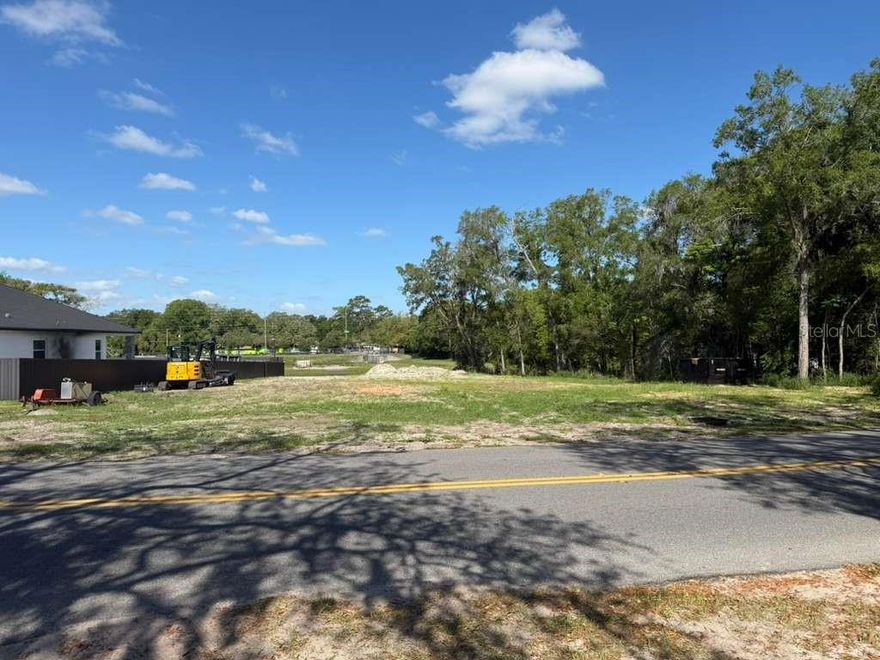 This prime waterfront vacant lot in Orlando is a rare opportunity to create your ideal home or an incredible investment property! No HOA restrictions mean you have the freedom to design and build without unnecessary limitations. Plus, the lot comes with building plans and a survey already completed, saving you time, money, and effort! Imagine waking up to serene water views every morning, enjoying peaceful sunsets, and embracing the Florida lifestyle right from your backyard. Whether you're a homebuyer ready to build your dream home or a builder looking for a highly desirable lot to develop, this property offers unlimited potential. Located in a thriving area with strong property values, this lot is close to top-rated schools, shopping, dining, and all that Orlando has to offer.
Don't miss this rare chance to secure this oversized waterfront property with everything in place to start building right away!