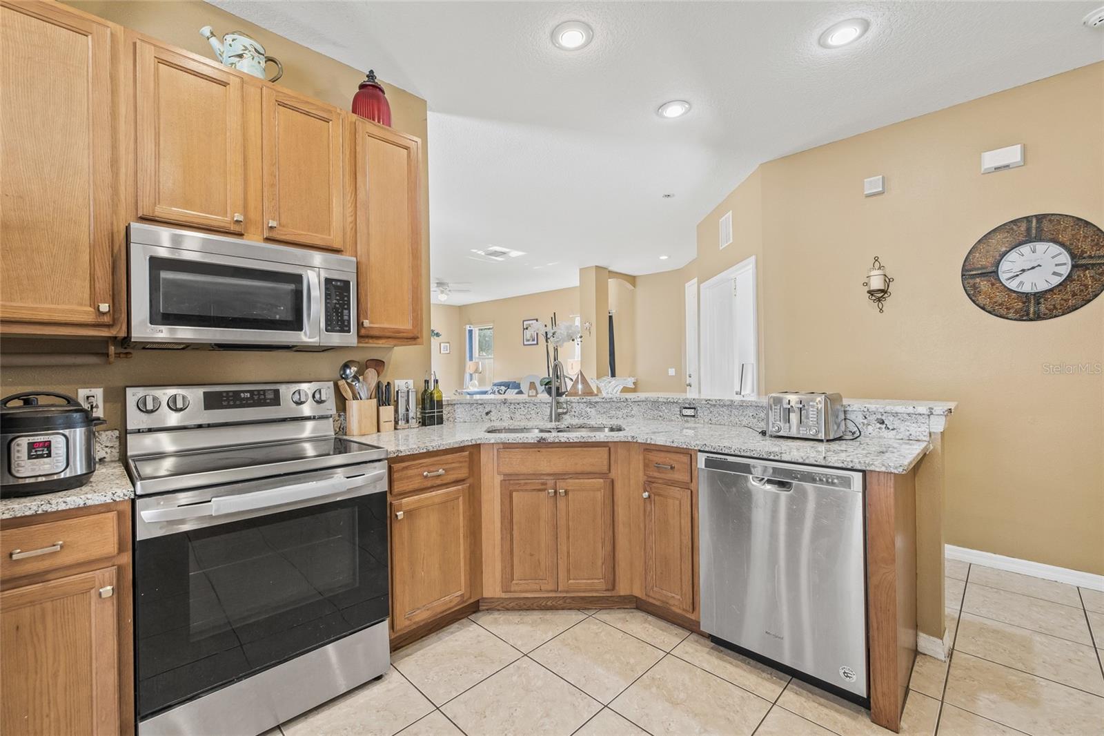 WELLINGTON SOUTH AT BAY PARK - Residential