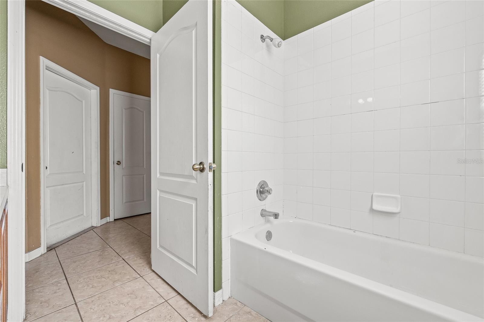 WELLINGTON SOUTH AT BAY PARK - Residential