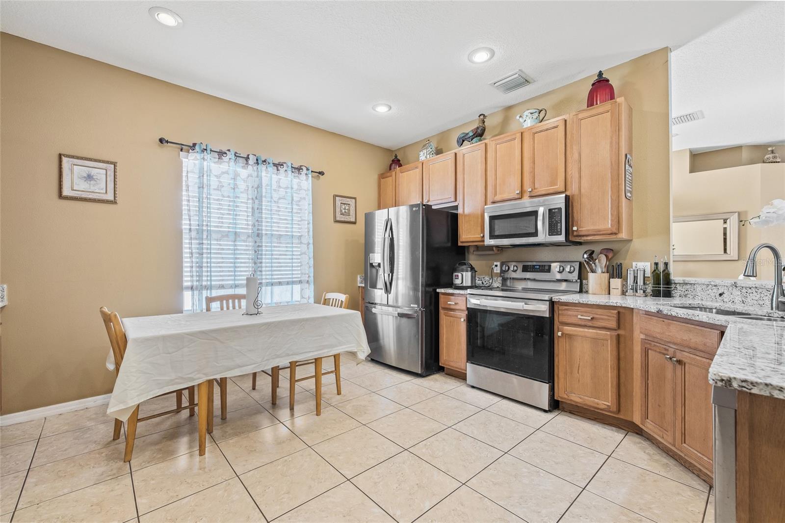 WELLINGTON SOUTH AT BAY PARK - Residential