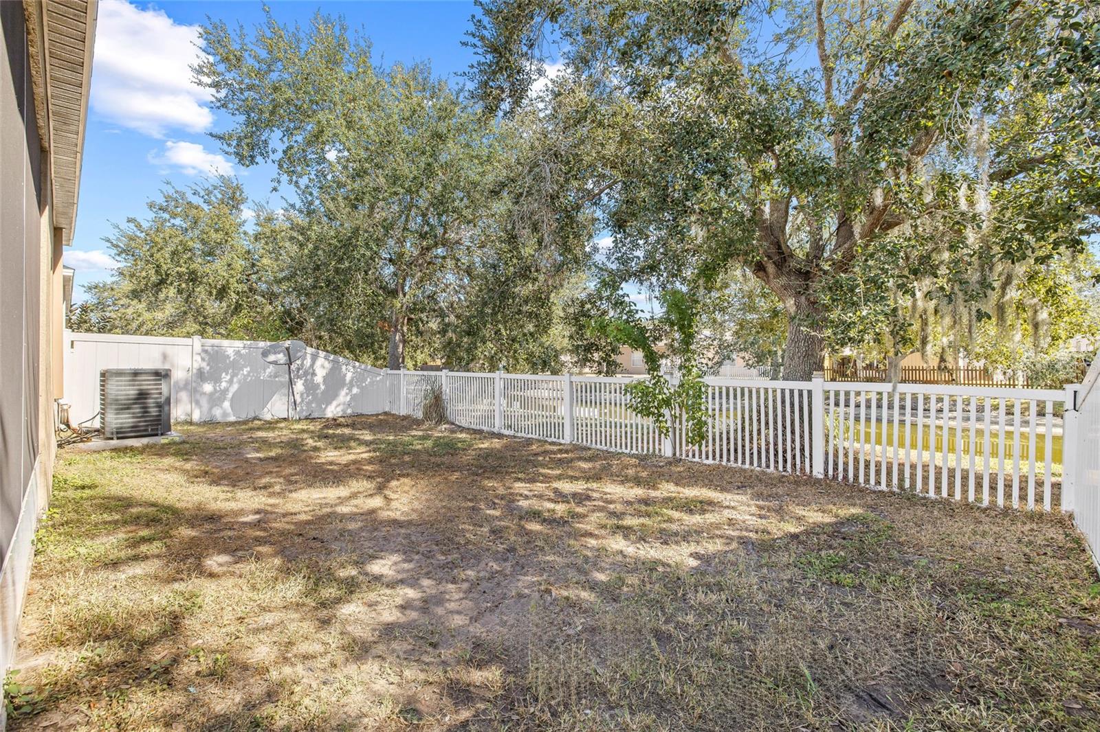 WELLINGTON SOUTH AT BAY PARK - Residential