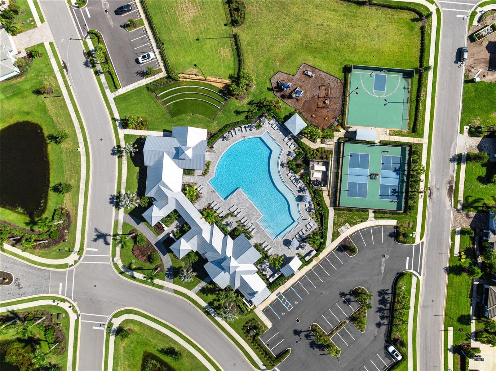 SWEETWATER AT LAKEWOOD RANCH PH I & II - Residential