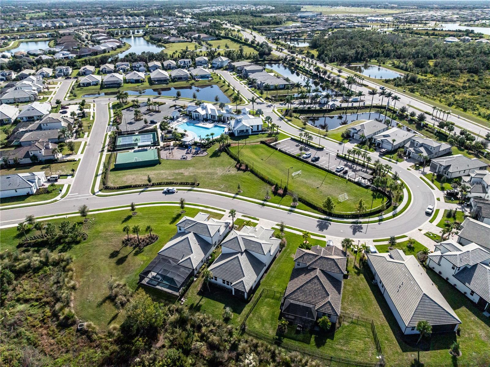 SWEETWATER AT LAKEWOOD RANCH PH I & II - Residential
