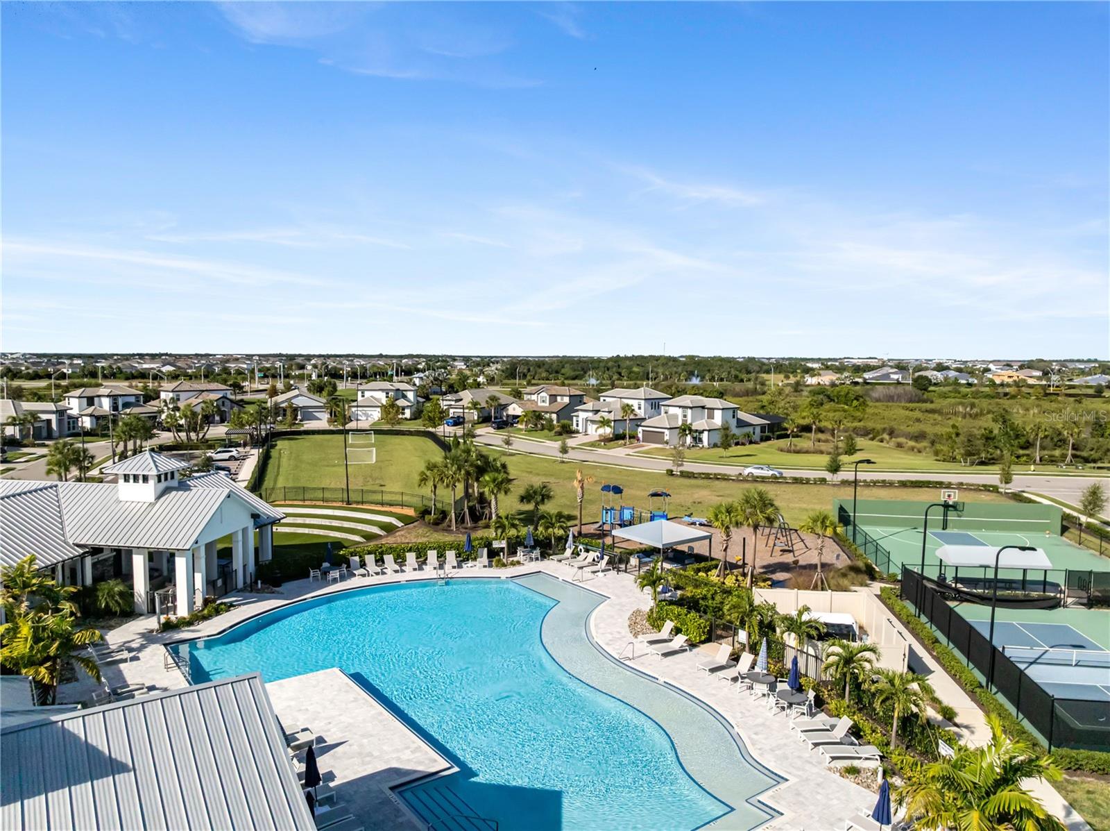 SWEETWATER AT LAKEWOOD RANCH PH I & II - Residential