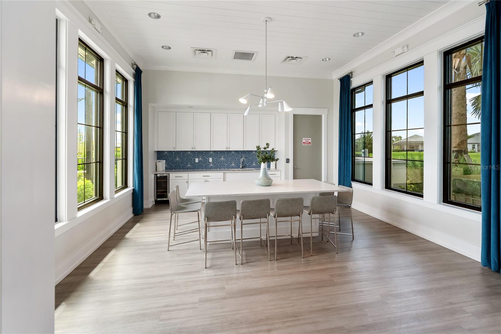 SWEETWATER AT LAKEWOOD RANCH PH I & II - Residential