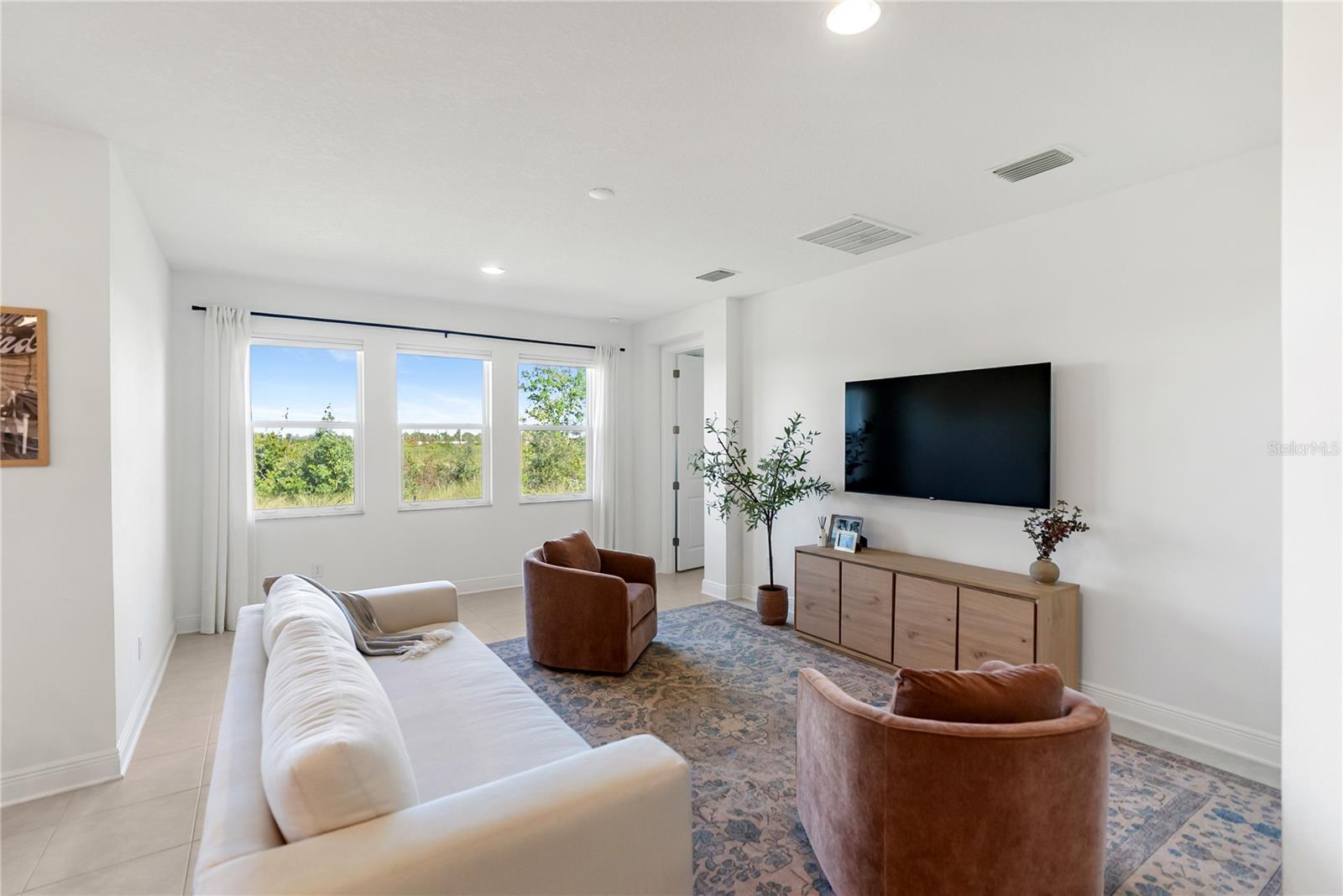 SWEETWATER AT LAKEWOOD RANCH PH I & II - Residential