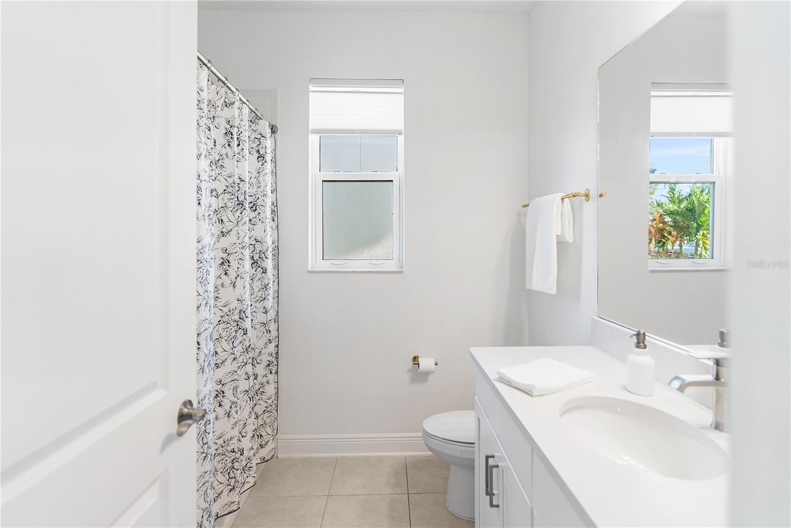 SWEETWATER AT LAKEWOOD RANCH PH I & II - Residential