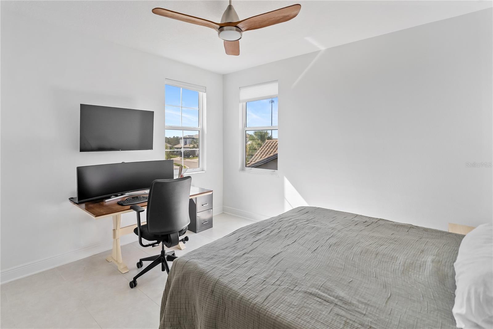 SWEETWATER AT LAKEWOOD RANCH PH I & II - Residential