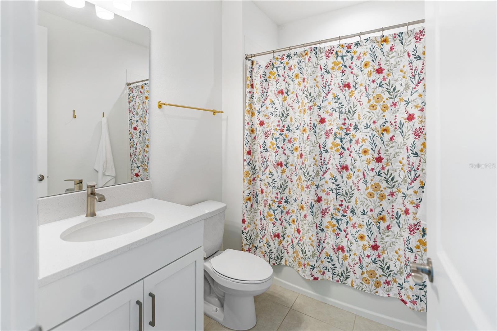 SWEETWATER AT LAKEWOOD RANCH PH I & II - Residential