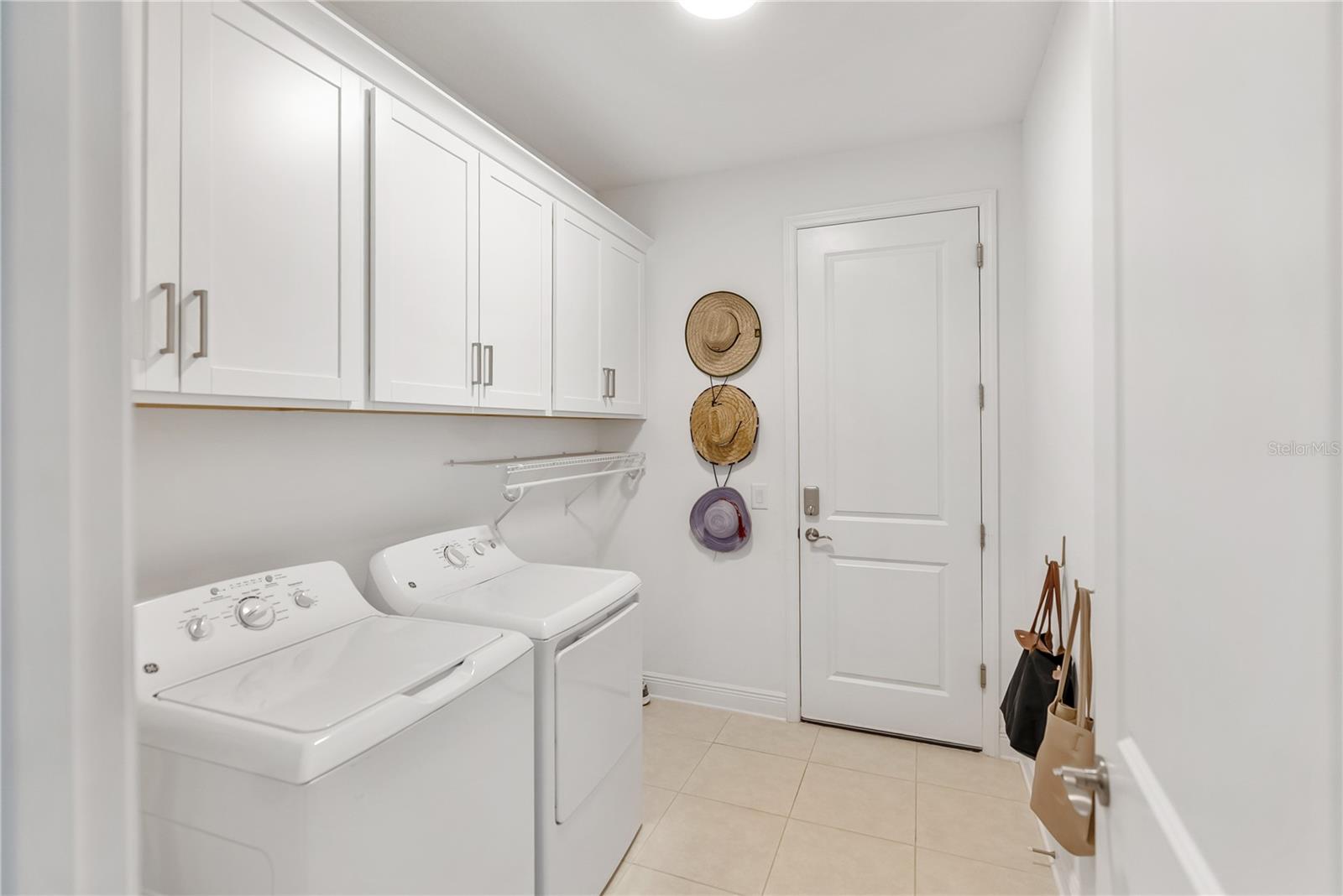 SWEETWATER AT LAKEWOOD RANCH PH I & II - Residential