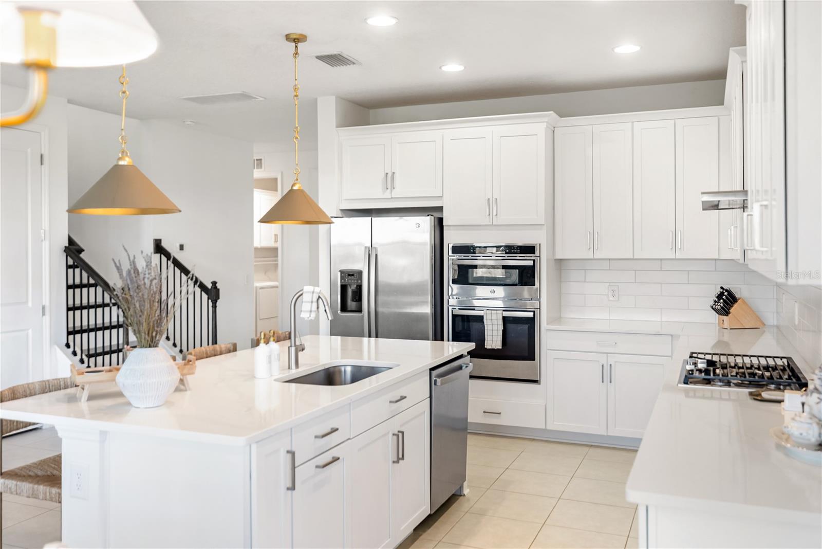 SWEETWATER AT LAKEWOOD RANCH PH I & II - Residential