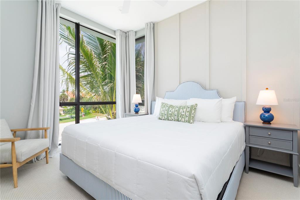 MELBOURNE BEACH HOMES - Residential