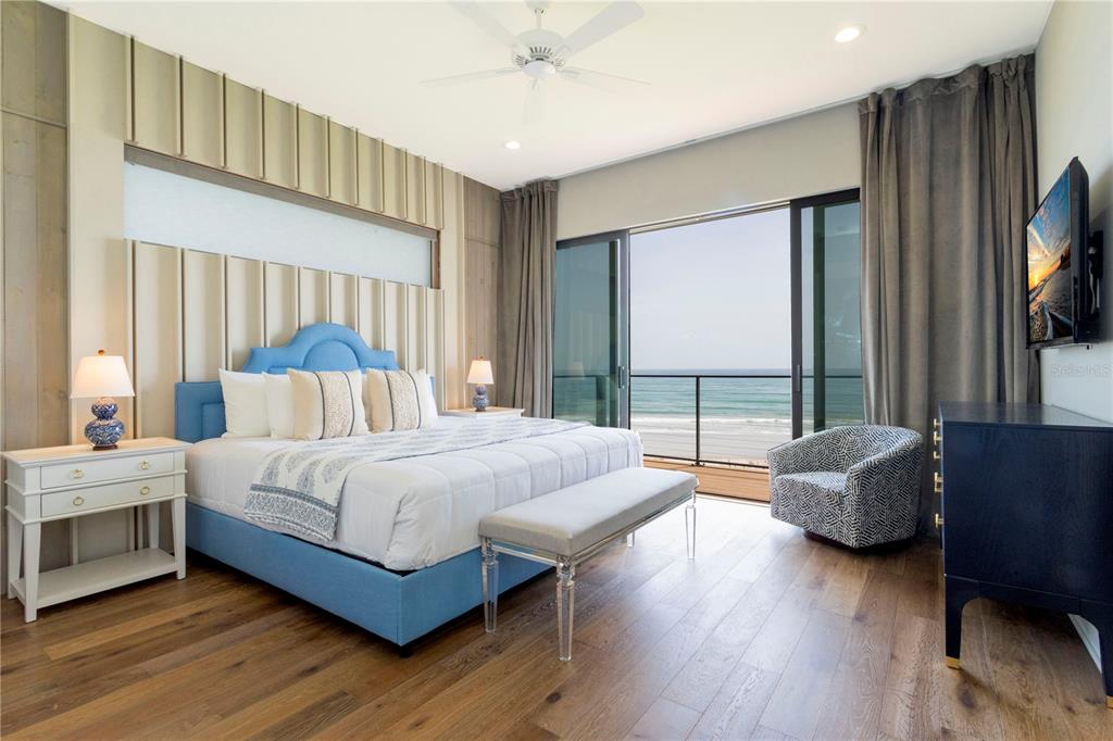 MELBOURNE BEACH HOMES - Residential