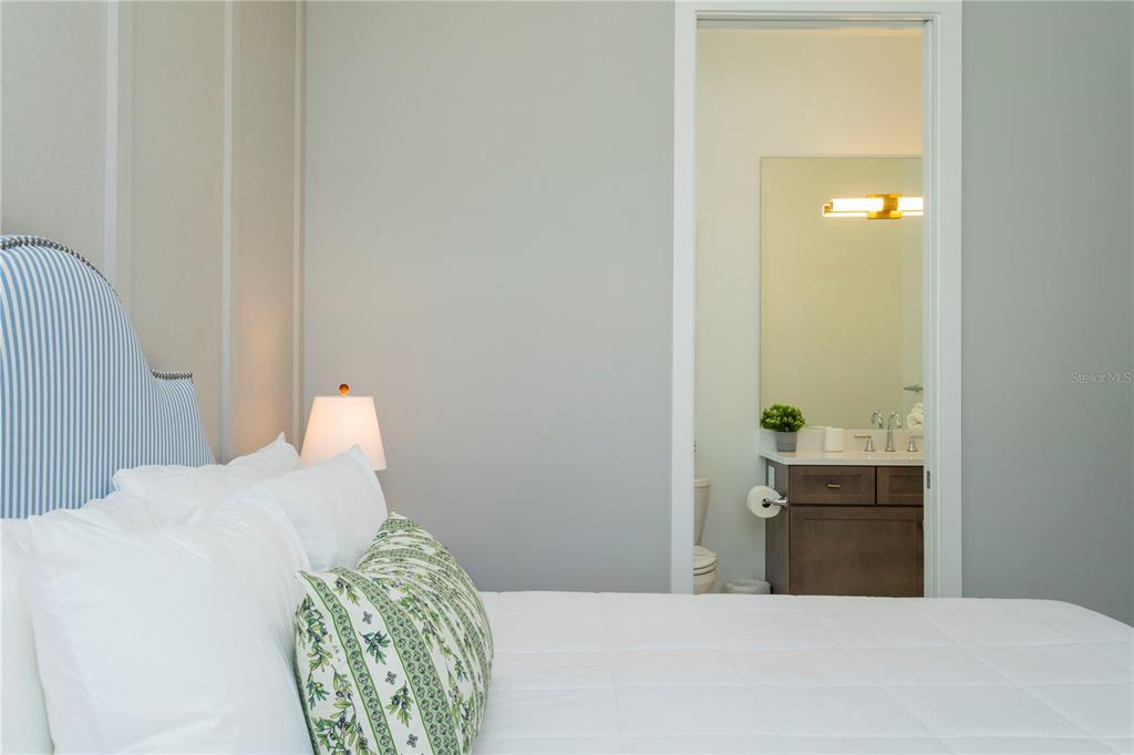 MELBOURNE BEACH HOMES - Residential