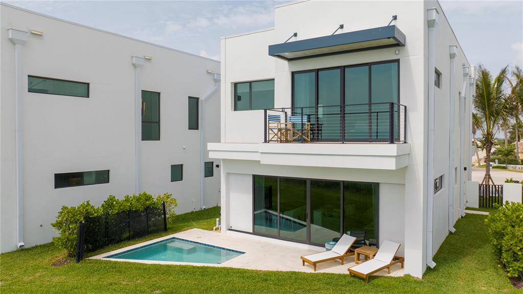 MELBOURNE BEACH HOMES - Residential