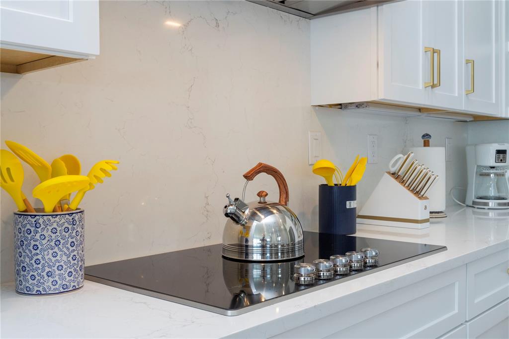 MELBOURNE BEACH HOMES - Residential