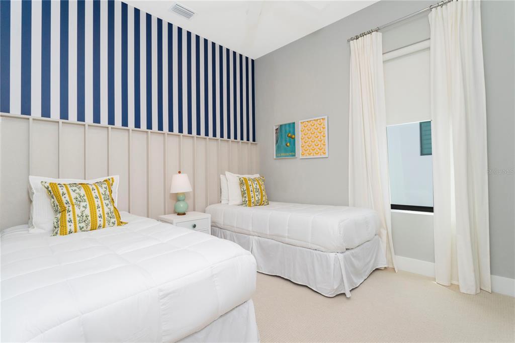 MELBOURNE BEACH HOMES - Residential