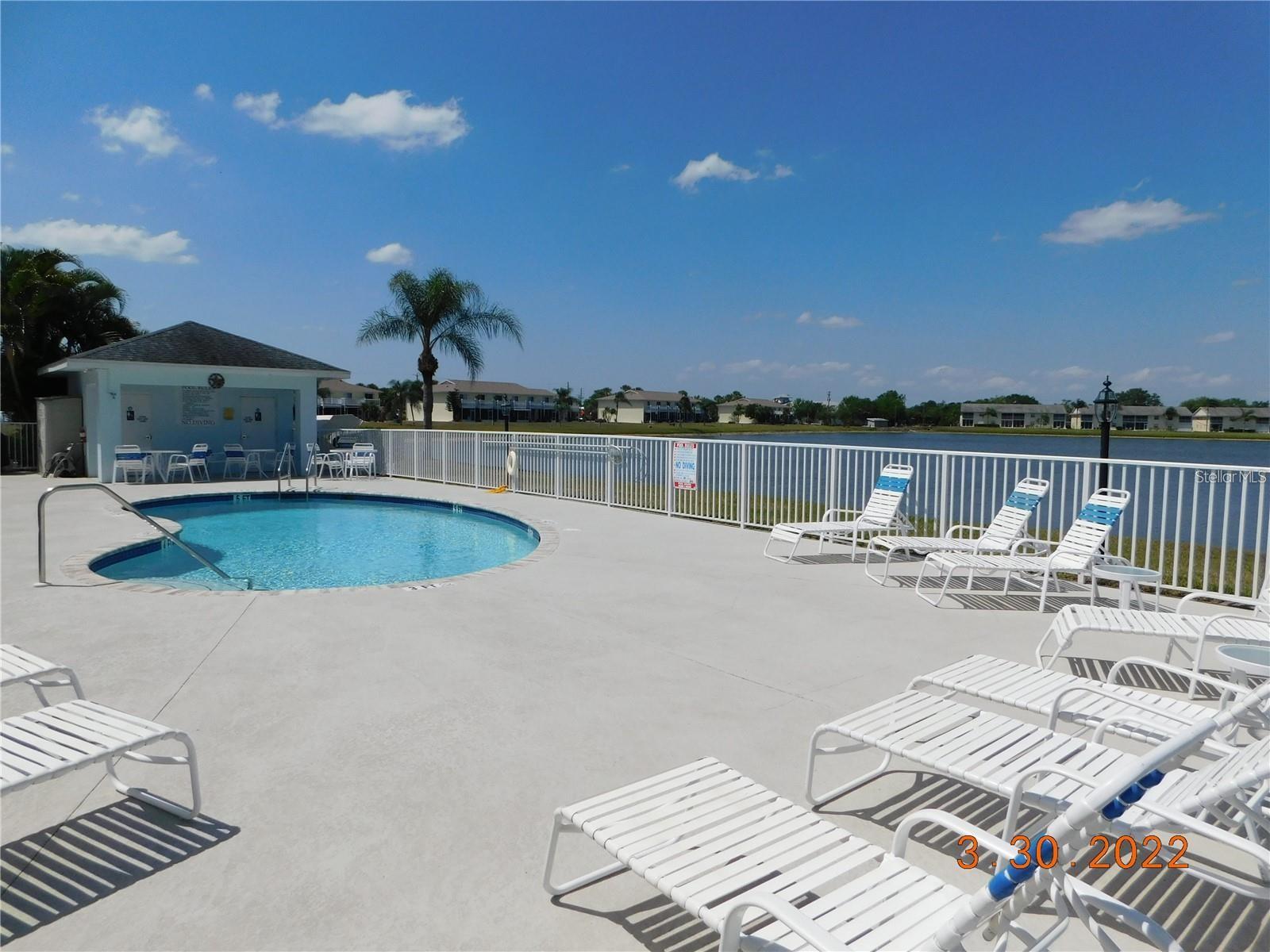 LAKES EDGE AT DEEP CREEK BLDG 03 - Residential