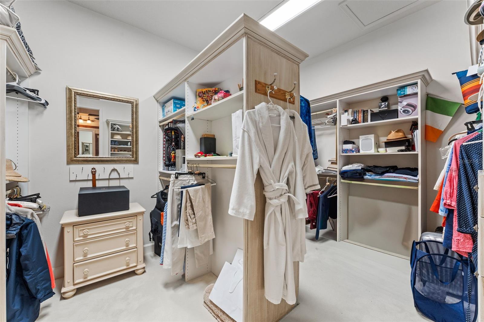 SUNSET BAY - Residential