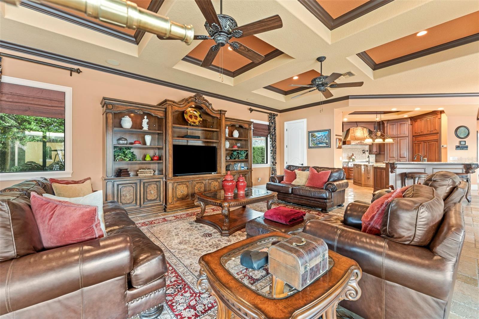 SUNSET BAY - Residential