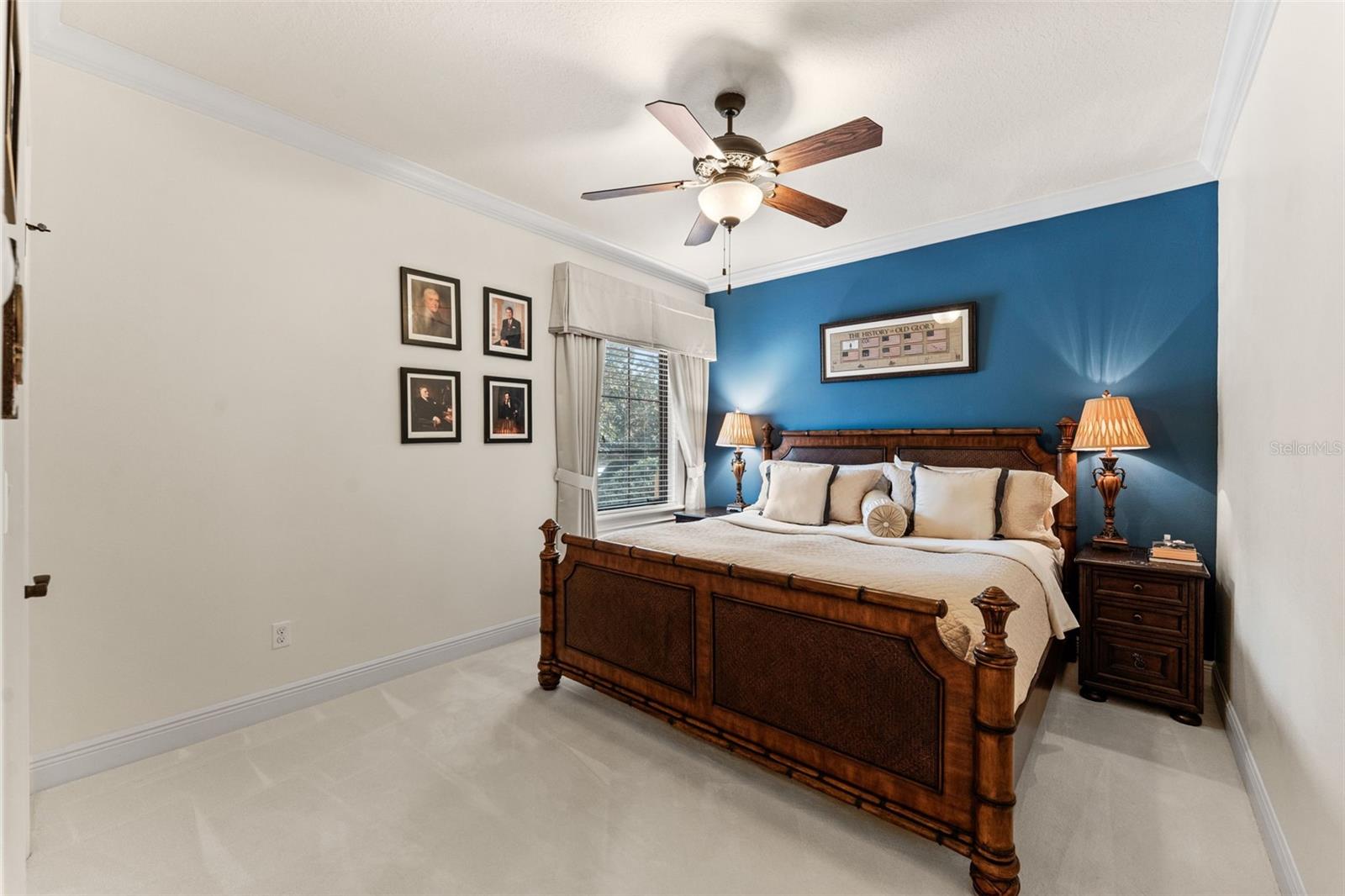 SUNSET BAY - Residential