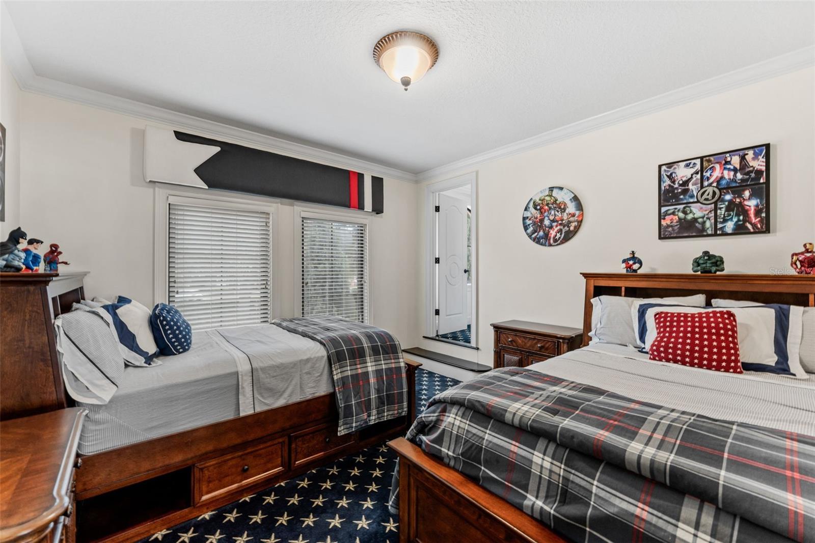 SUNSET BAY - Residential