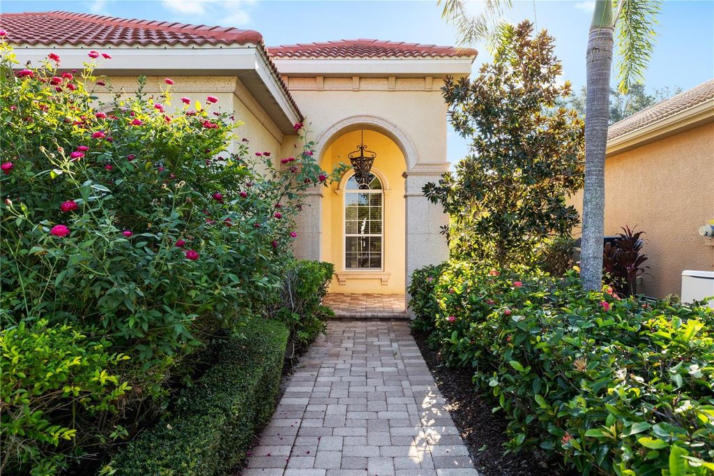 Lakewood Ranch Country Club Homes for Sale 8 Photo of 7423 Riviera Cove, Lakewood Ranch, FL 34202 (MLS # A4669624)