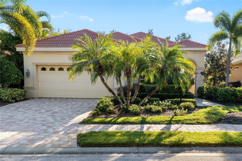Lakewood Ranch Country Club Homes for Sale 7 Photo of 7423 Riviera Cove, Lakewood Ranch, FL 34202 (MLS # A4669624)